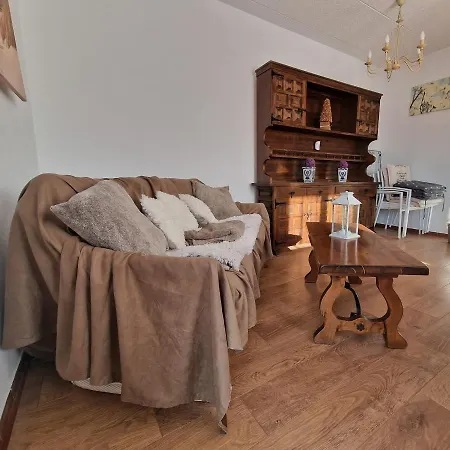 Apartment Arning *