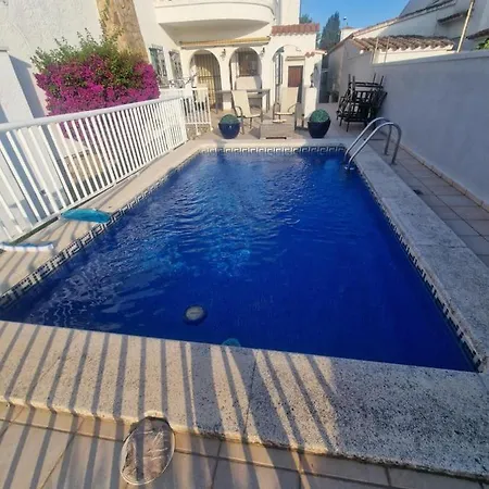 Apartment Arning Empuriabrava